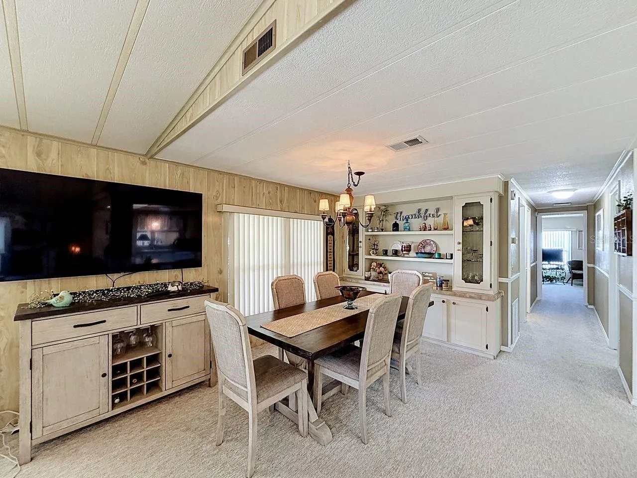 1561 APACHE CIR, photo 12