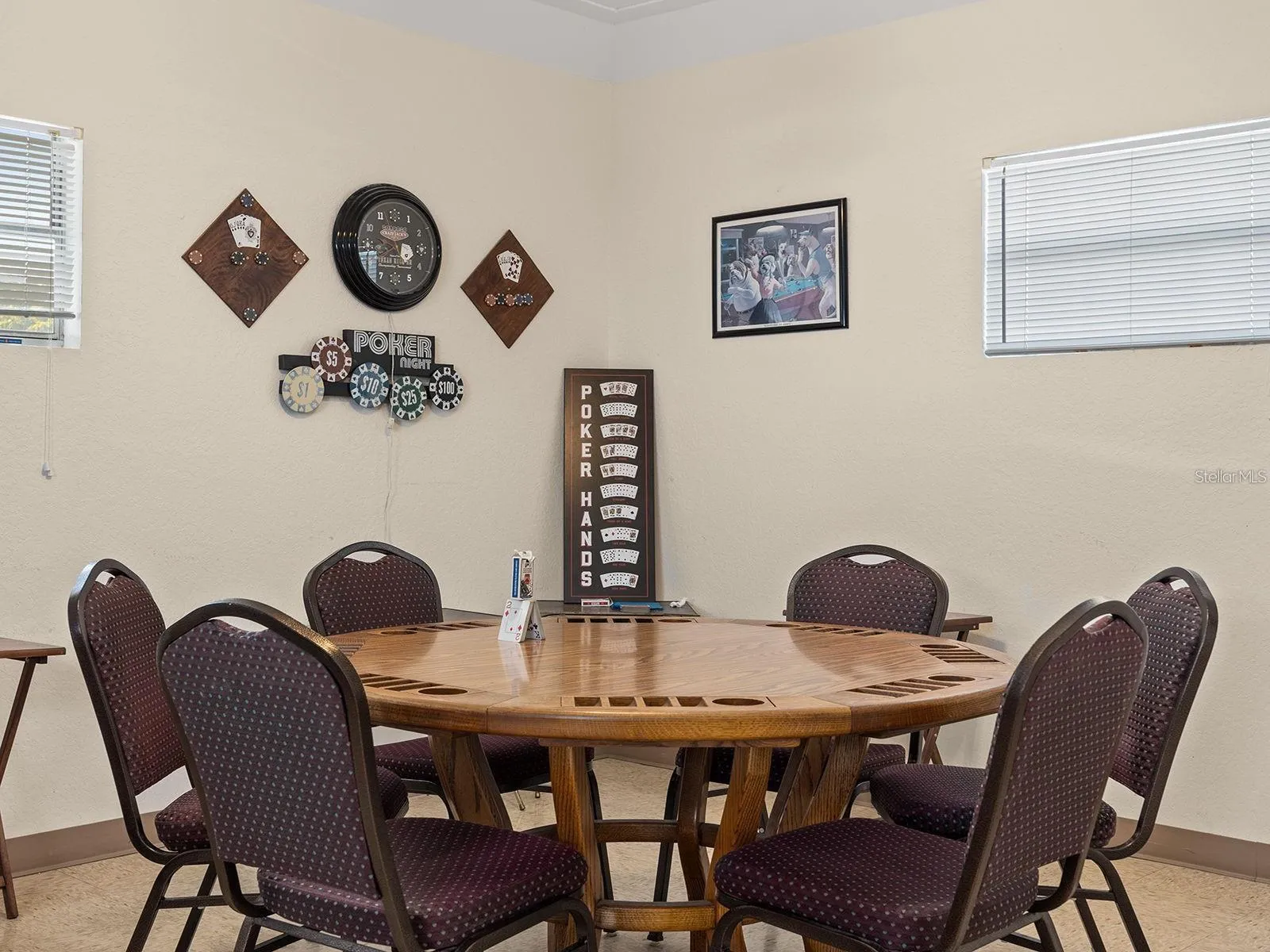 1561 APACHE CIR, photo 44