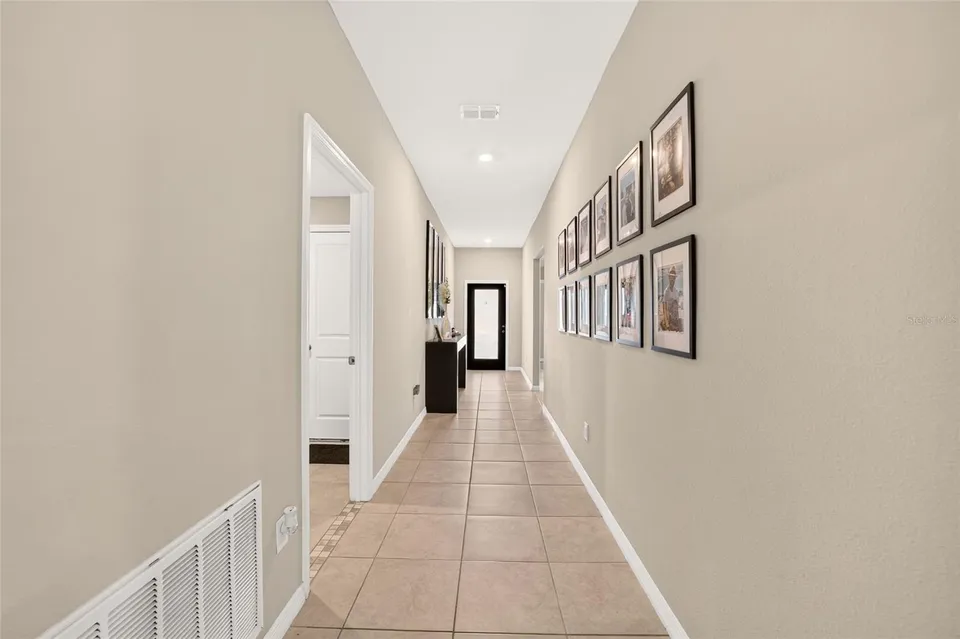 5684 SW 136TH AVE, photo 24