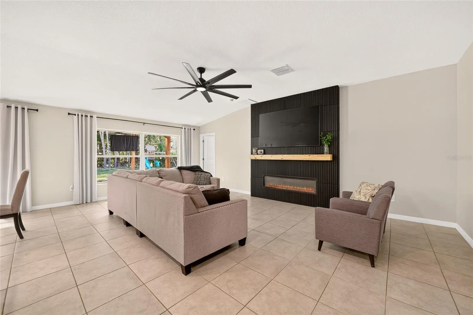 5684 SW 136TH AVE, photo 26