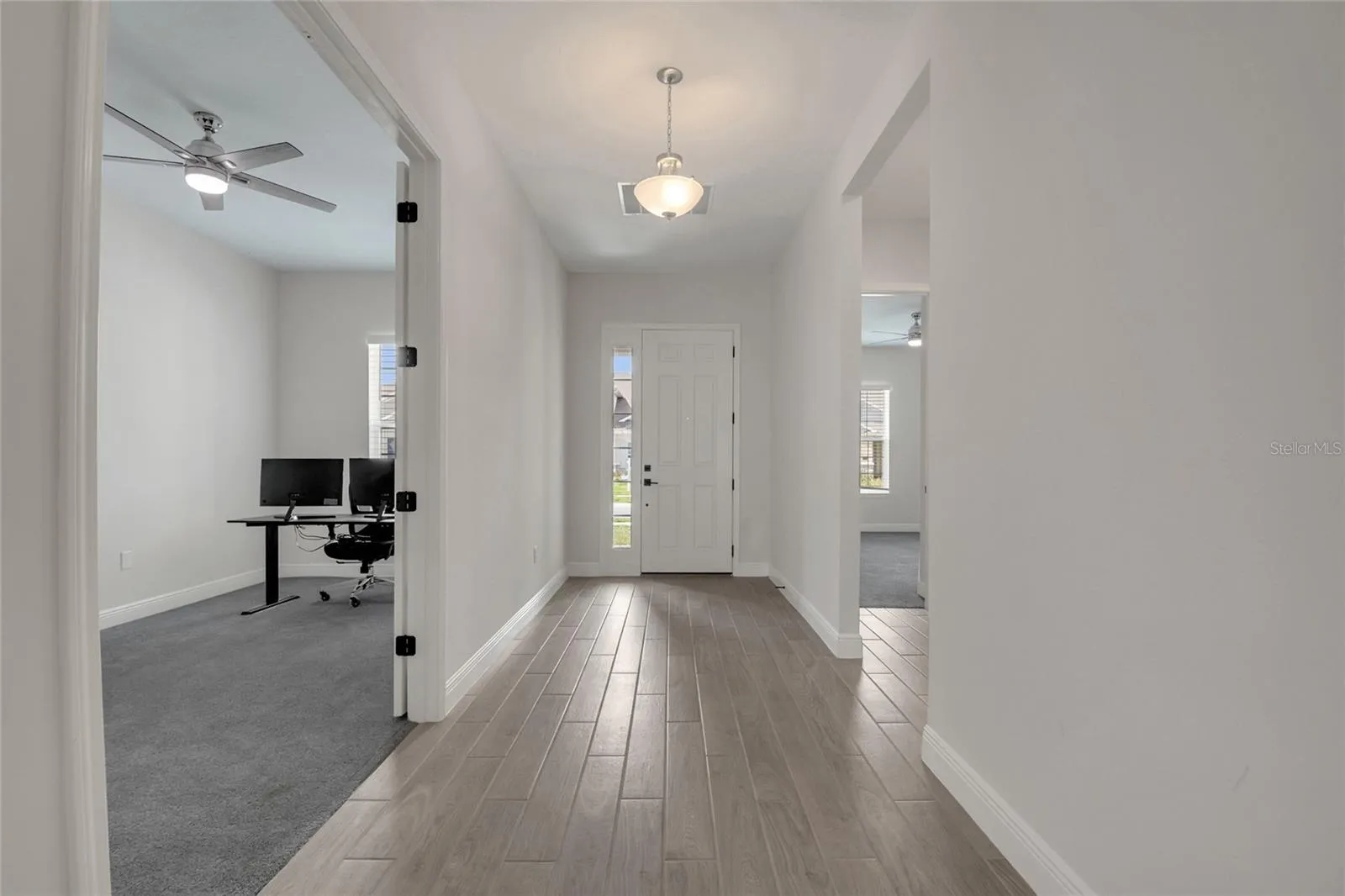 19062 BLUELEAF ST, photo 25