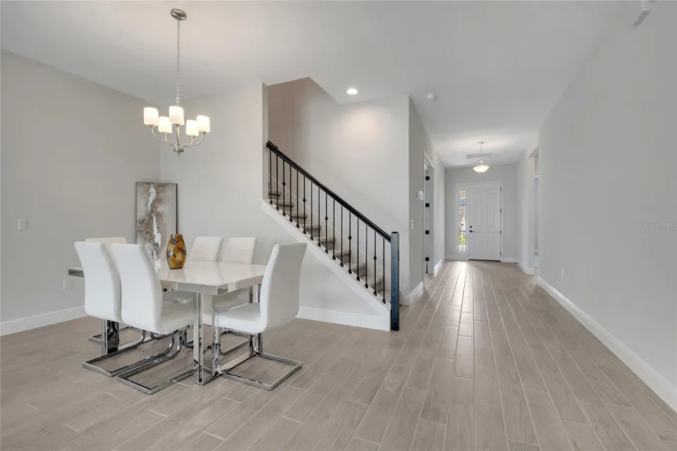 19062 BLUELEAF ST, photo 38