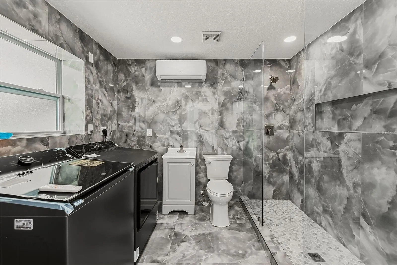 2425 BAYWOOD DR E, photo 25