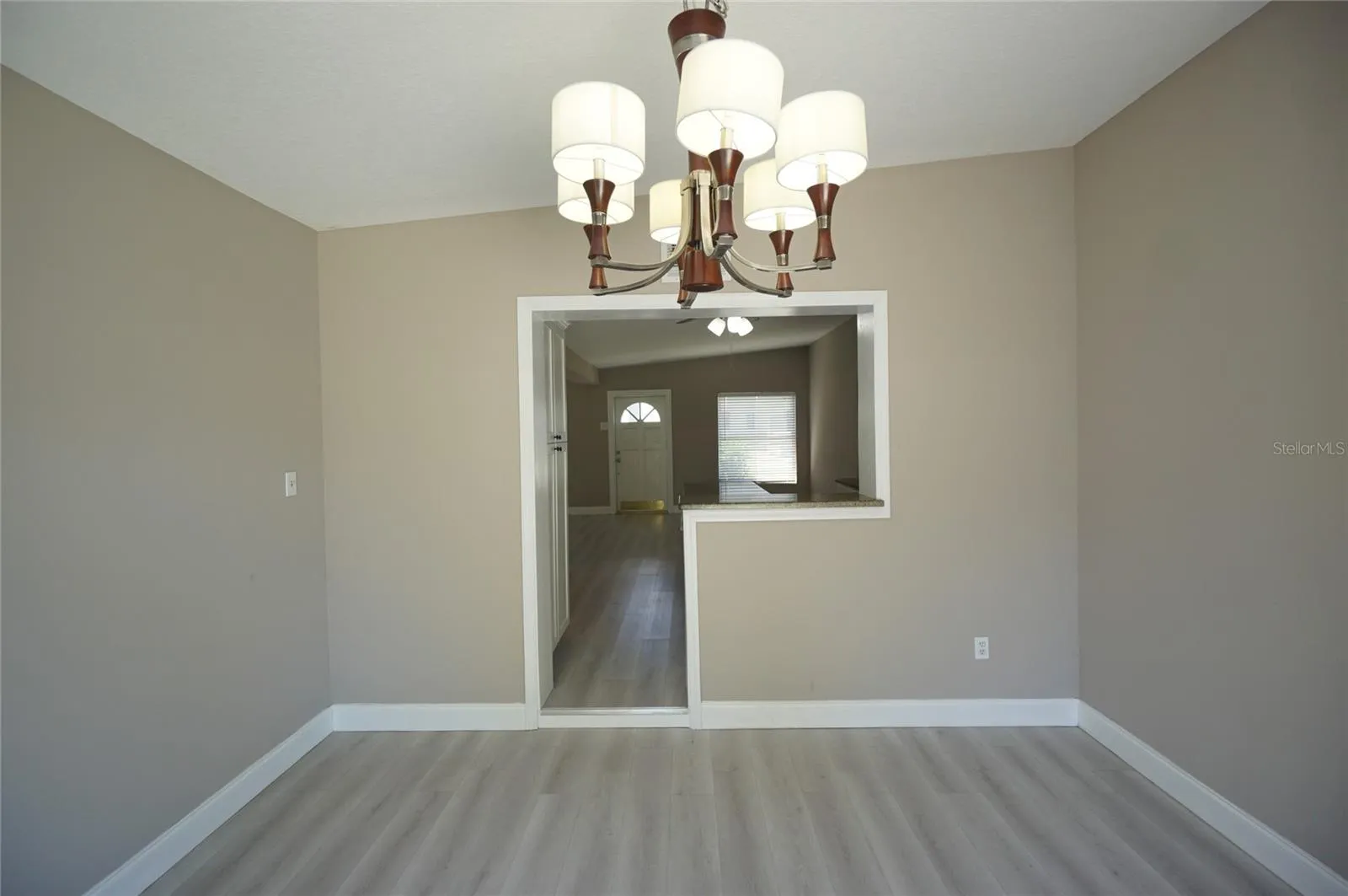 3519 W PRICE AVE, photo 5