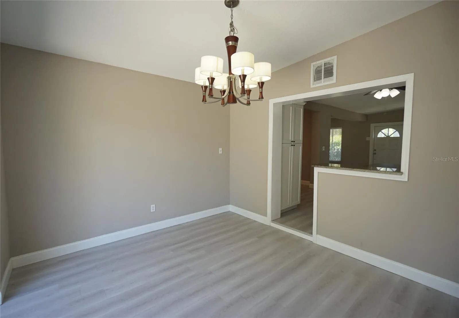 3519 W PRICE AVE, photo 6