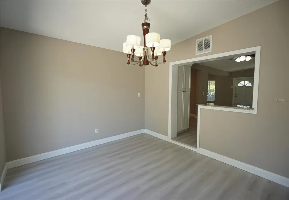 3519 W PRICE AVE, photo 6