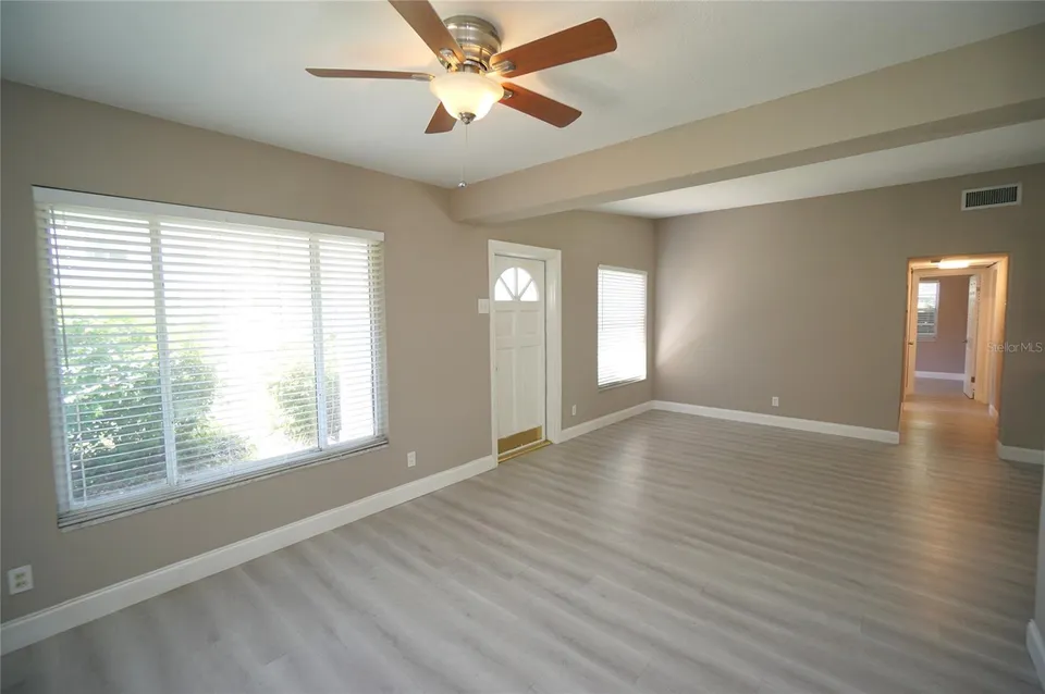 3519 W PRICE AVE, photo 3