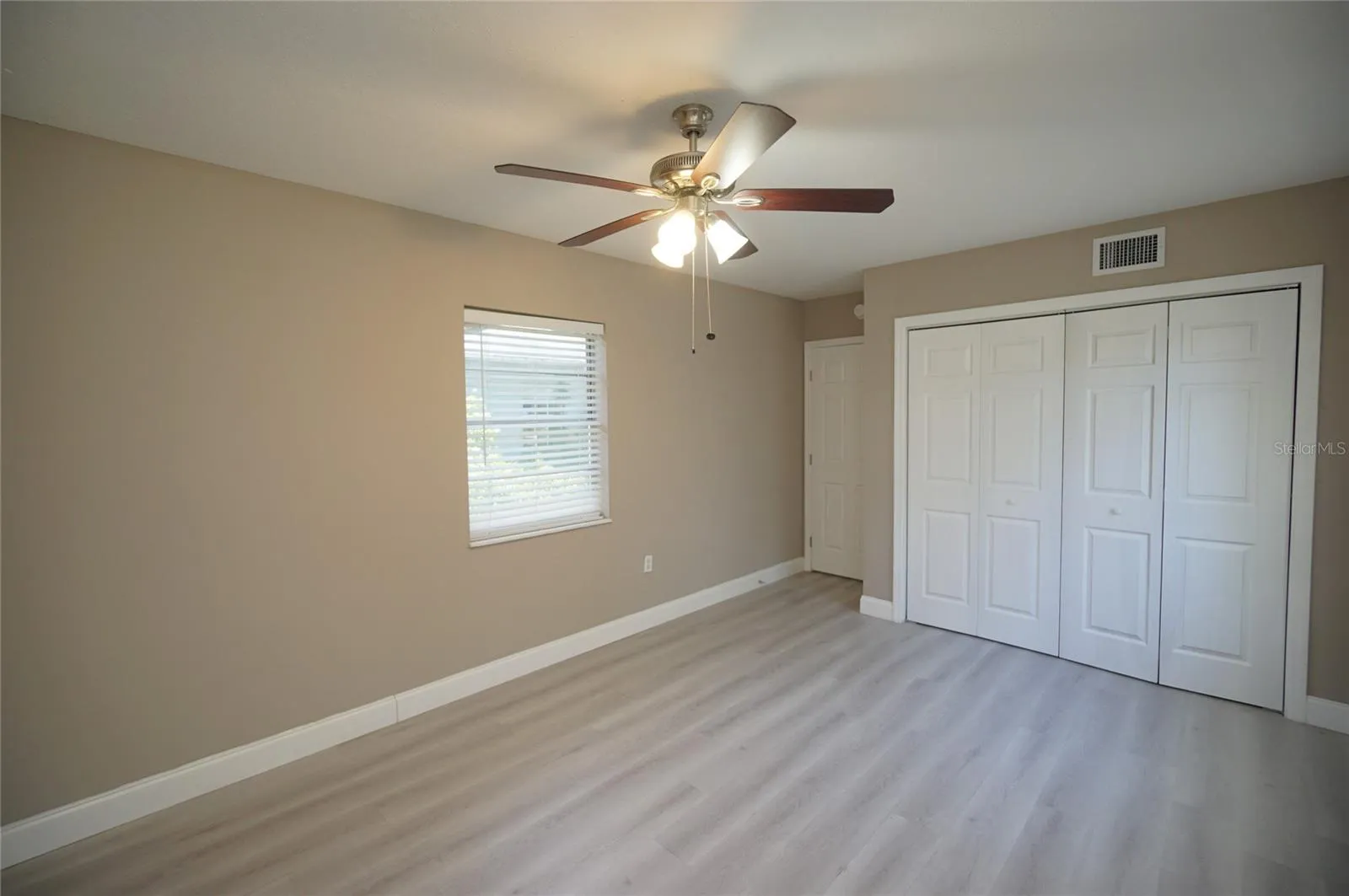 3519 W PRICE AVE, photo 29