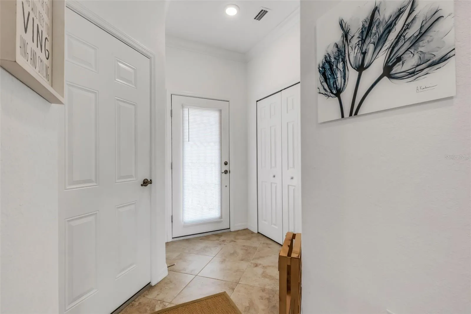 20450 LAGENTE CIR, photo 8