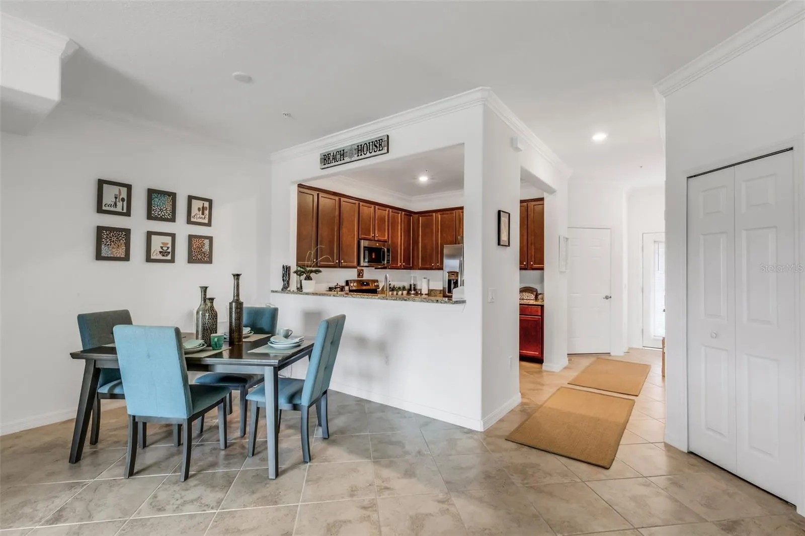 20450 LAGENTE CIR, photo 12