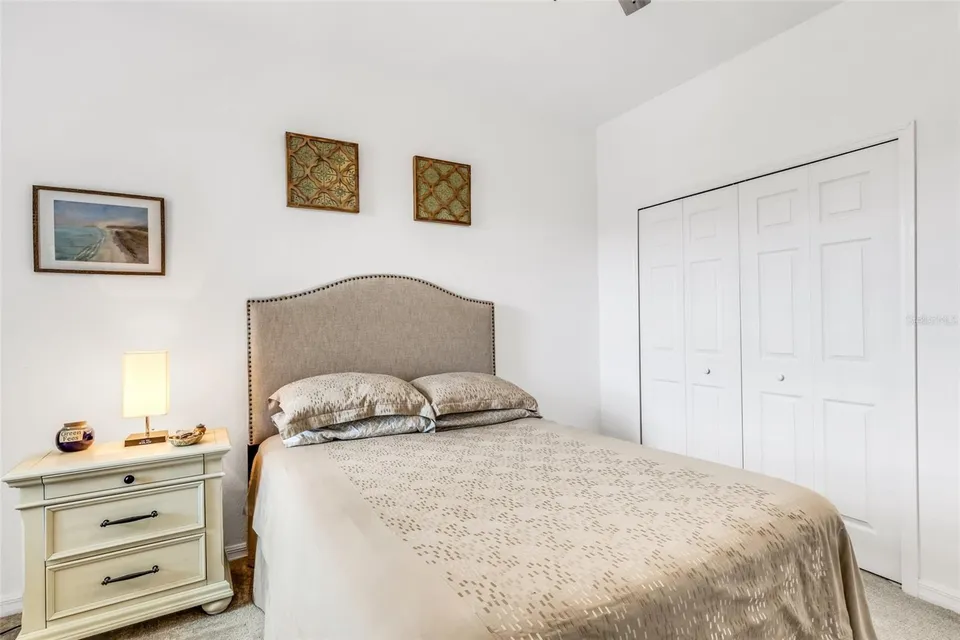 20450 LAGENTE CIR, photo 31
