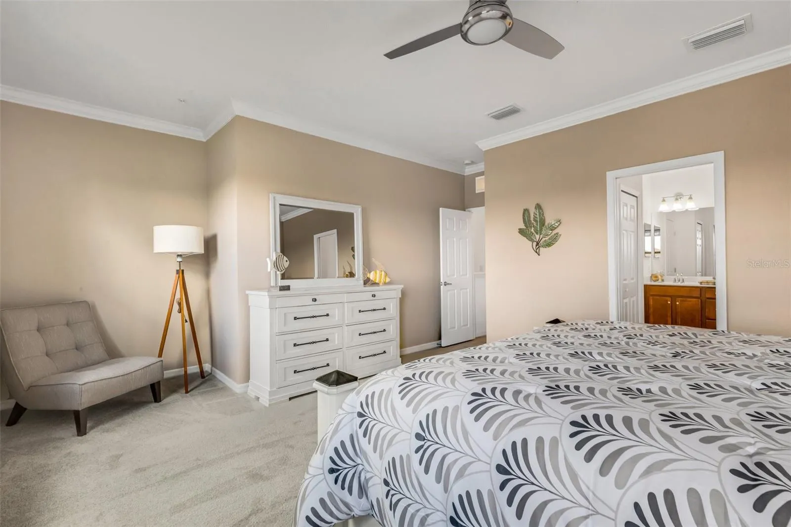 20450 LAGENTE CIR, photo 35