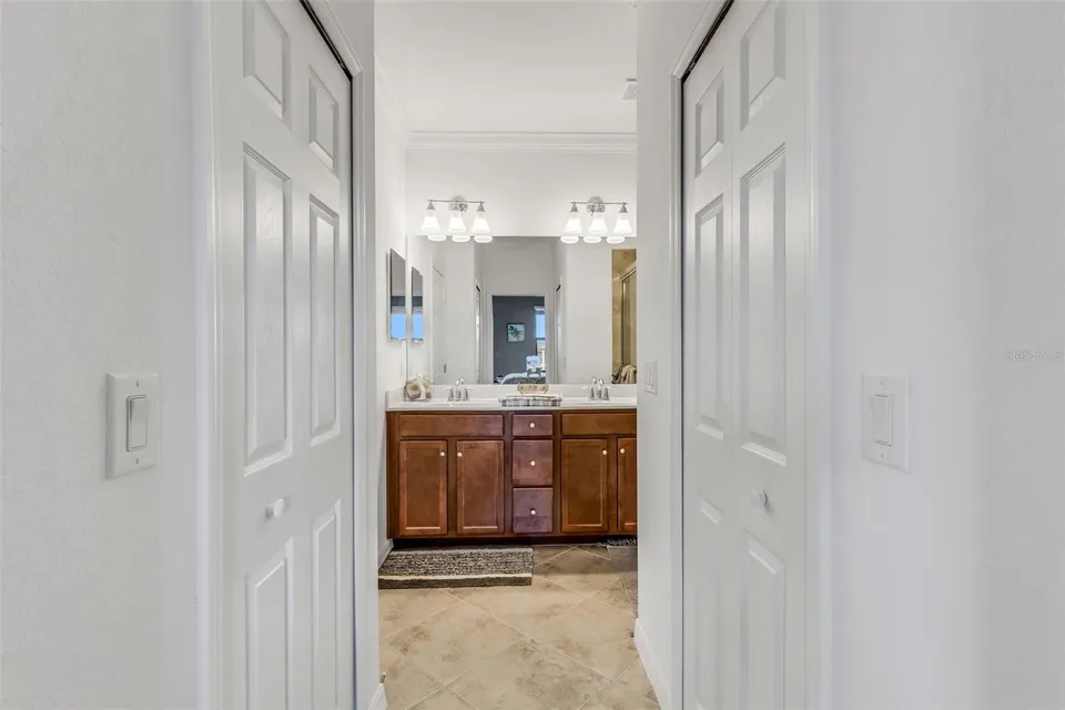 20450 LAGENTE CIR, photo 38
