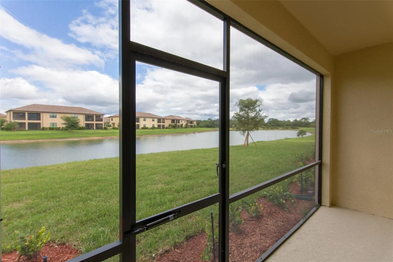 20450 LAGENTE CIR, photo 40