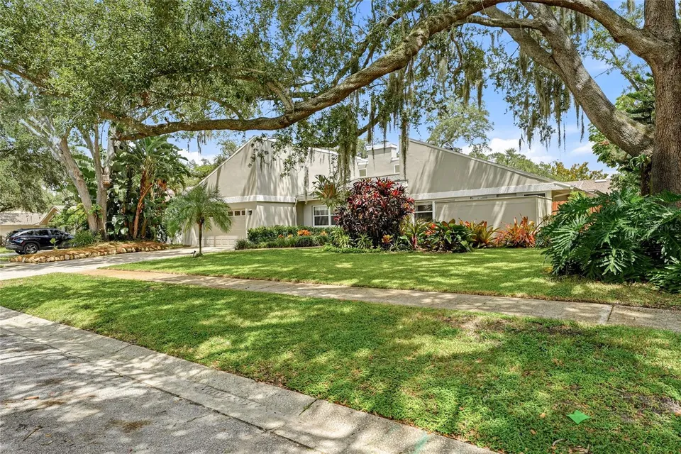 2555 SWEETGUM WAY W, photo 2