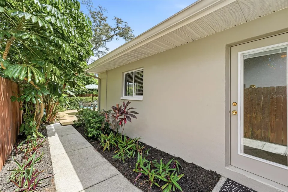 2555 SWEETGUM WAY W, photo 61
