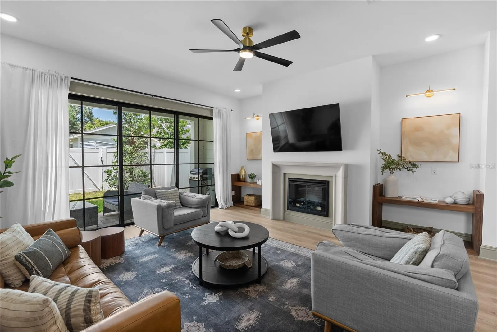 417 W ROSS AVE #2, photo 5
