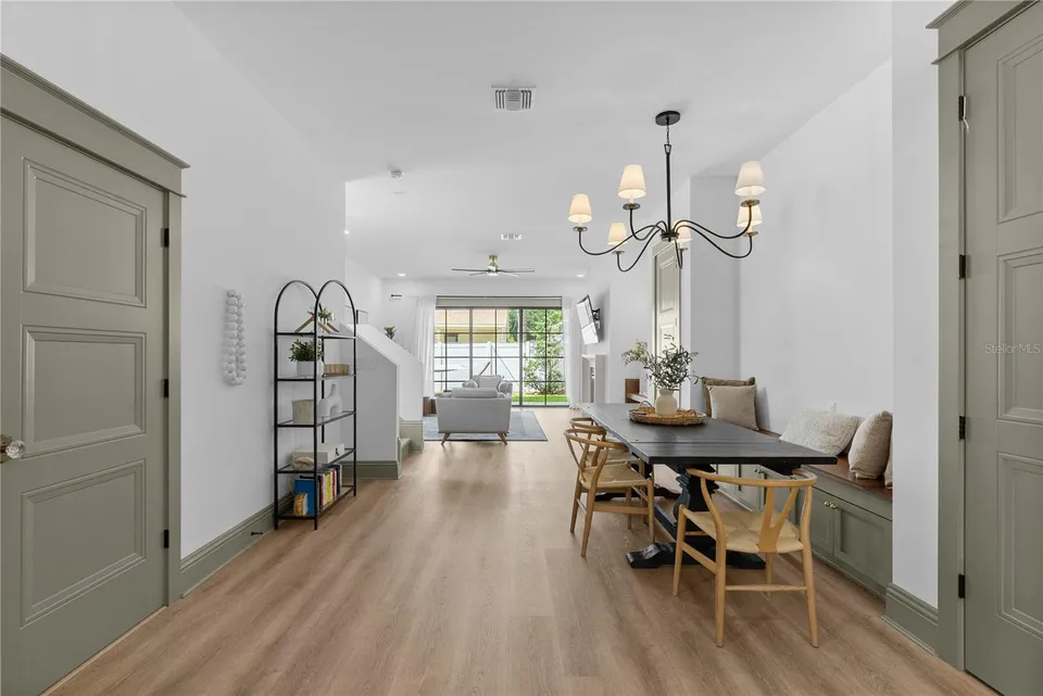 417 W ROSS AVE #2, photo 13