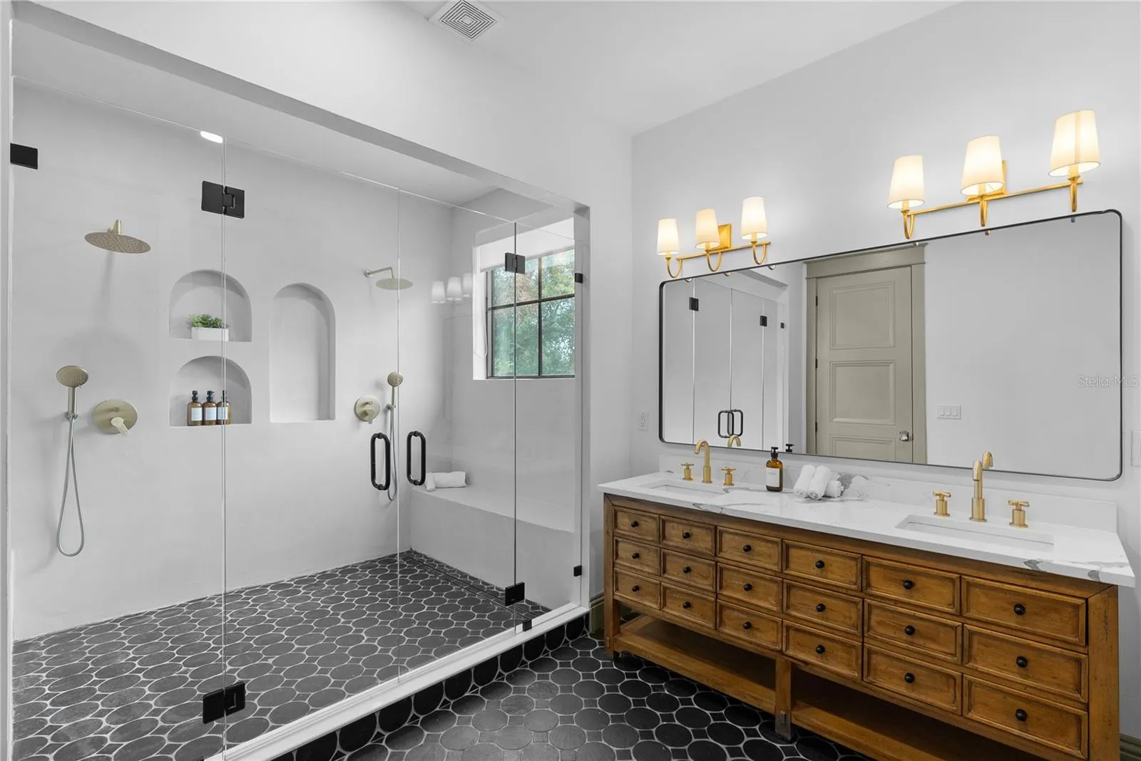 417 W ROSS AVE #2, photo 24