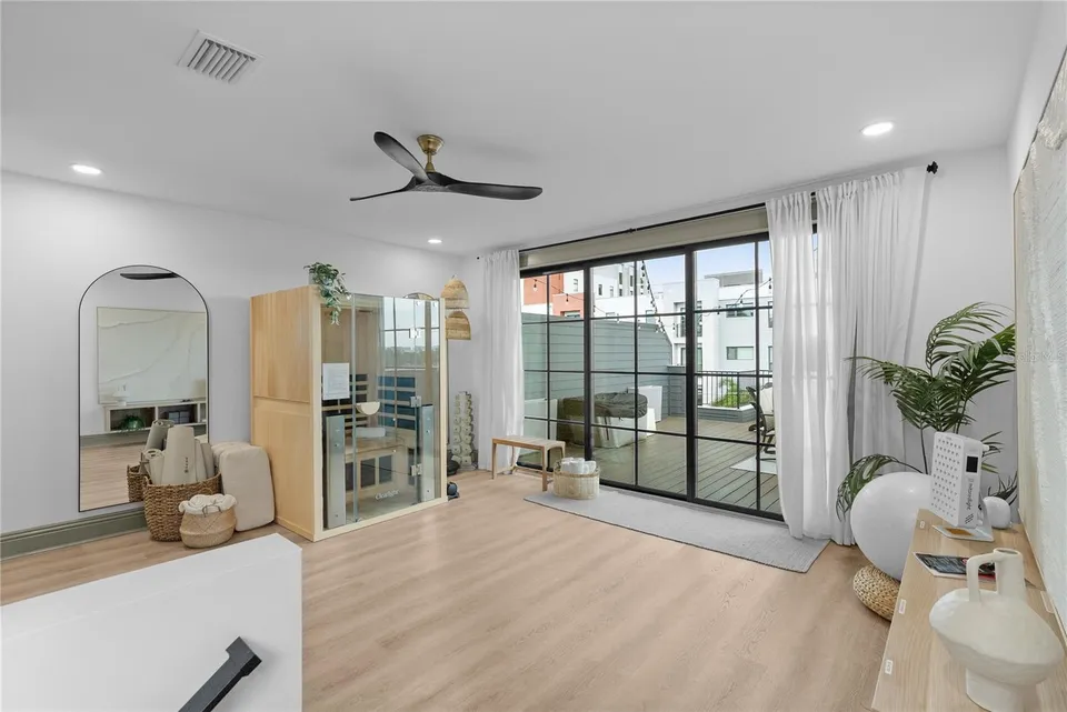 417 W ROSS AVE #2, photo 30