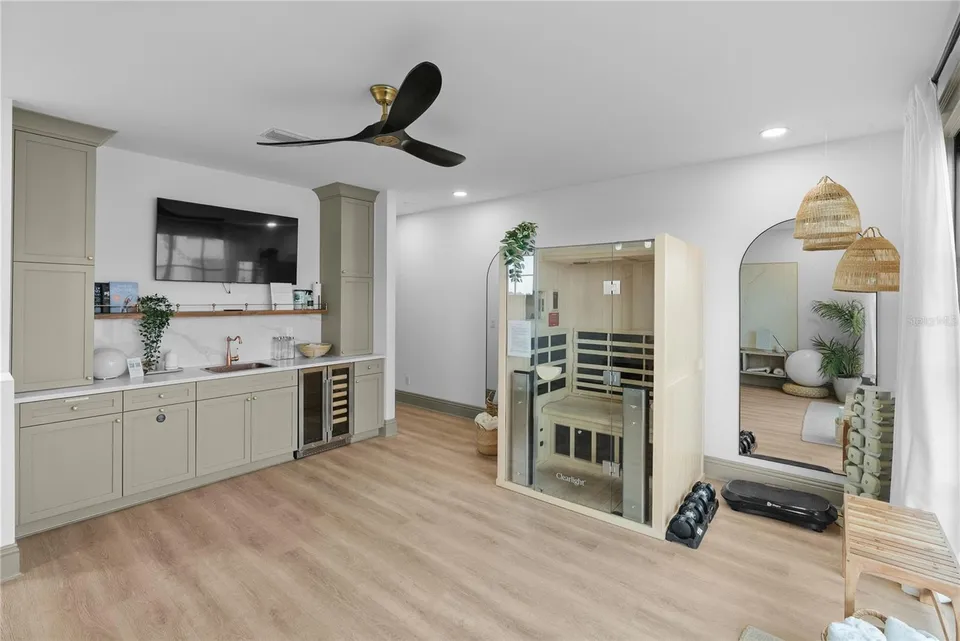 417 W ROSS AVE #2, photo 32