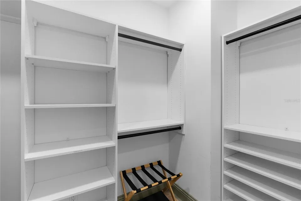 417 W ROSS AVE #2, photo 36