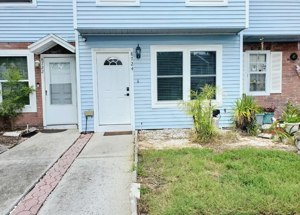 8724 COBBLER PL, photo 1