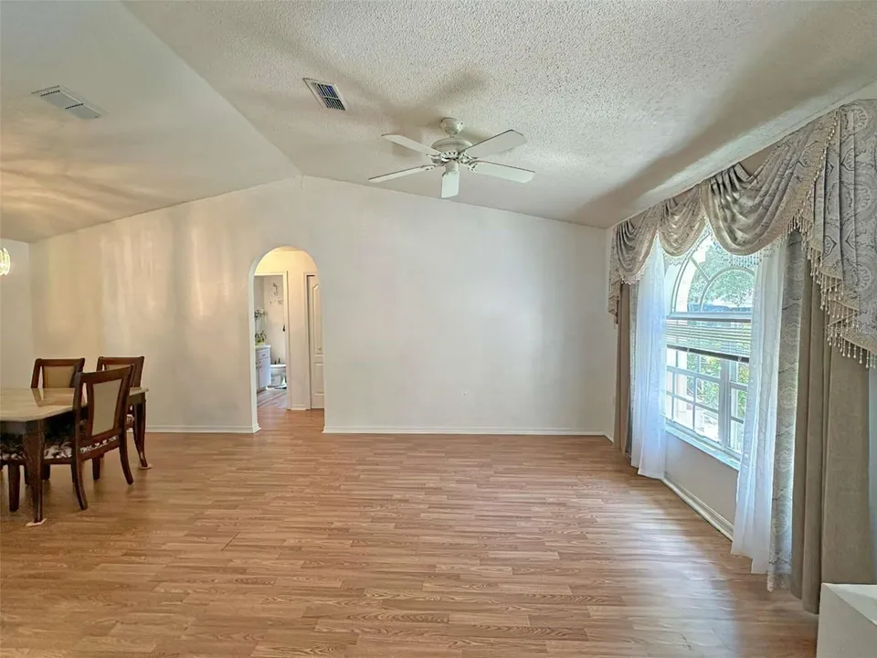 8421 PEORIA ST, photo 3