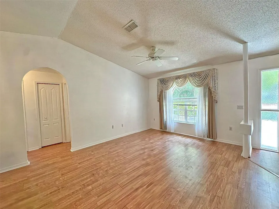 8421 PEORIA ST, photo 7