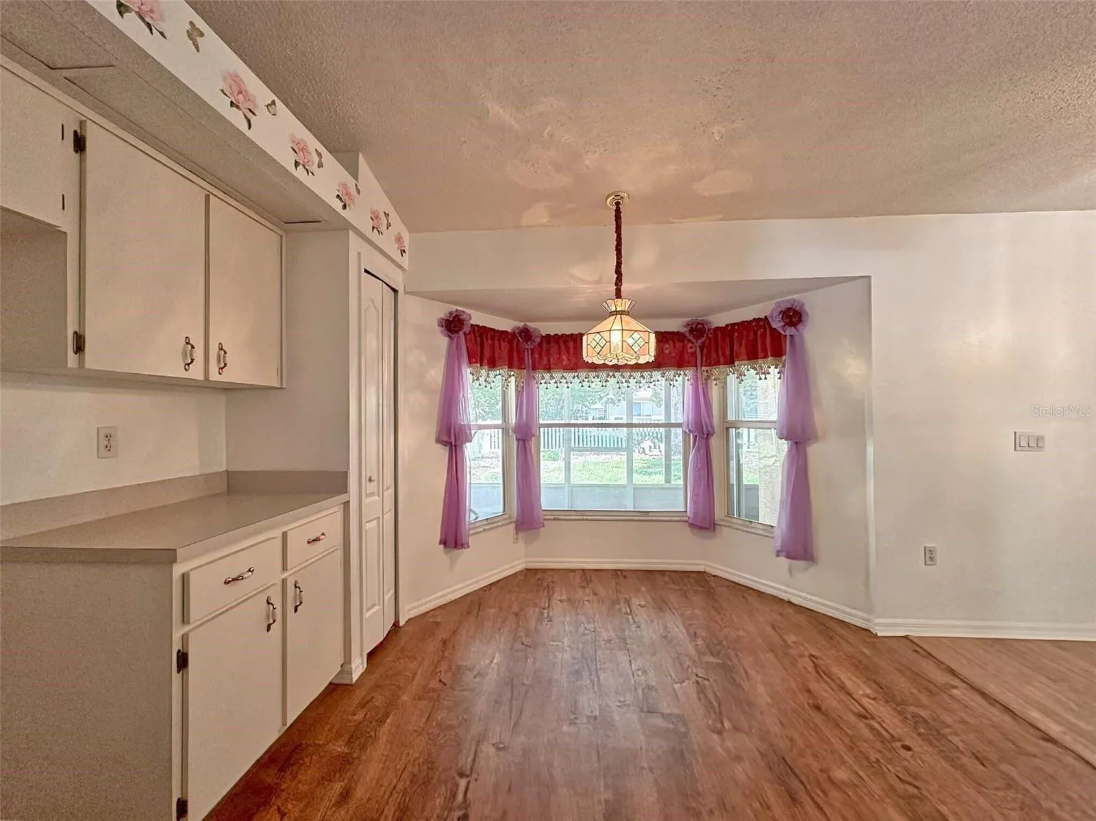 8421 PEORIA ST, photo 14