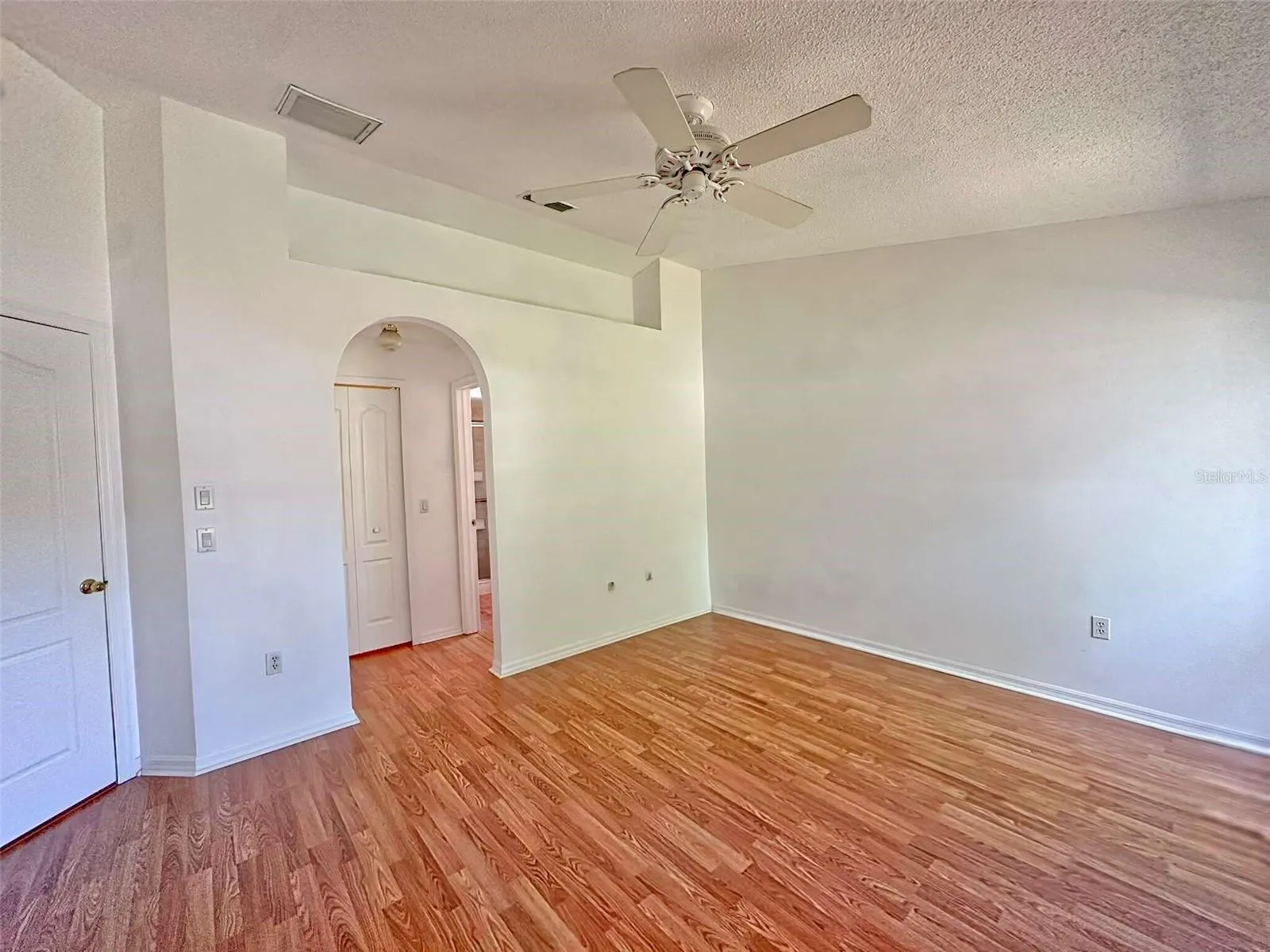 8421 PEORIA ST, photo 25