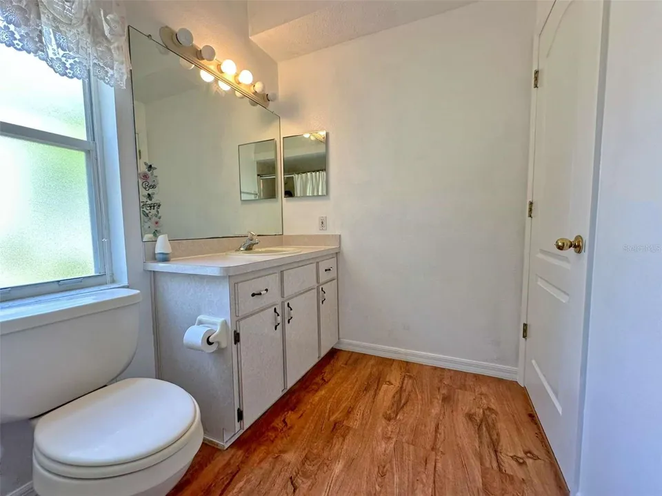 8421 PEORIA ST, photo 27