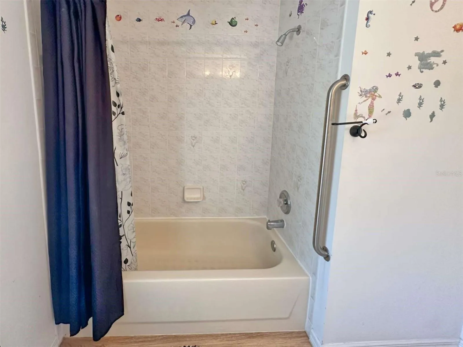 8421 PEORIA ST, photo 32