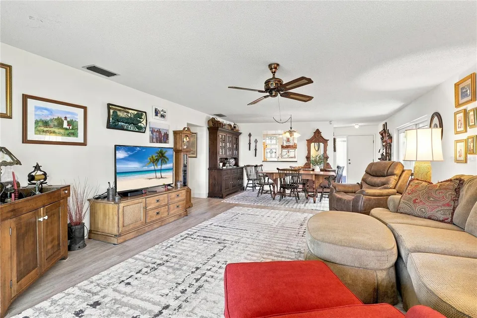 4208 CENTER POINTE LN #27, photo 9
