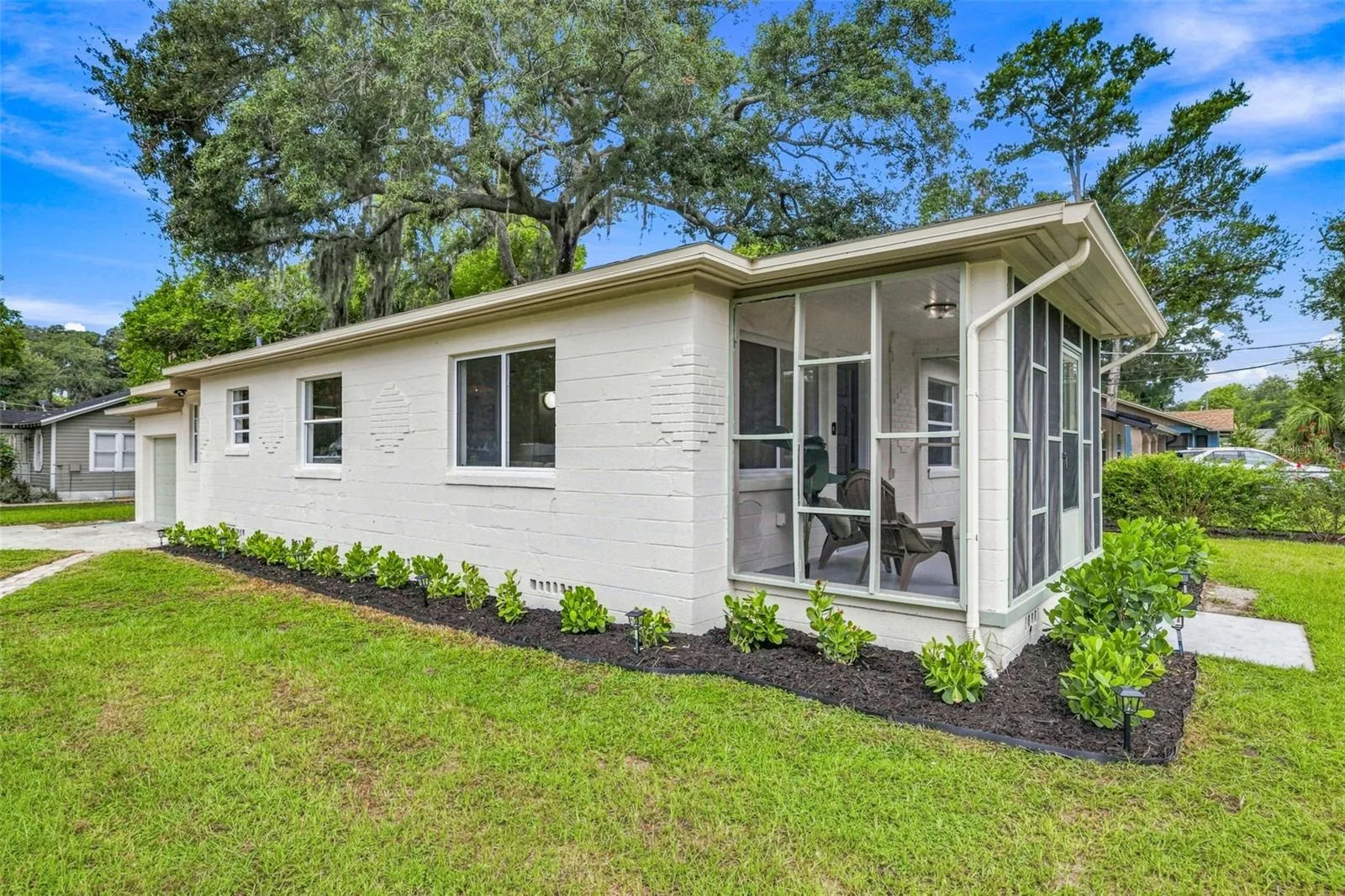 1825 E HANNA AVE, photo 24