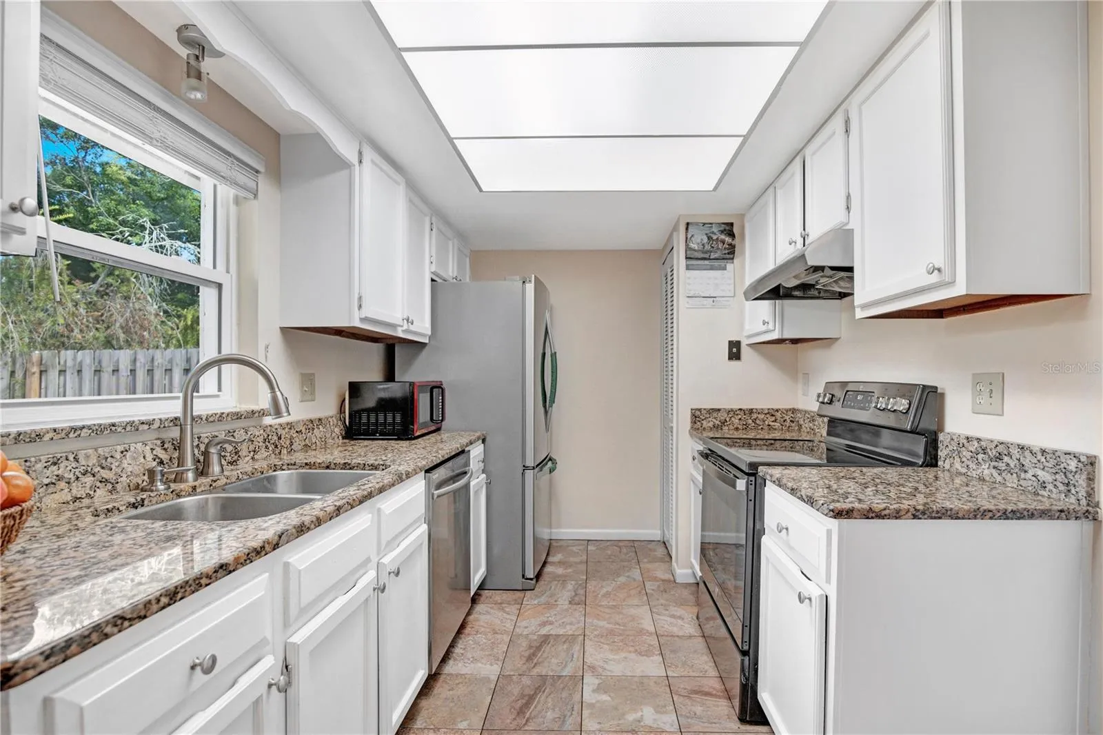 129 REEL CT, photo 11
