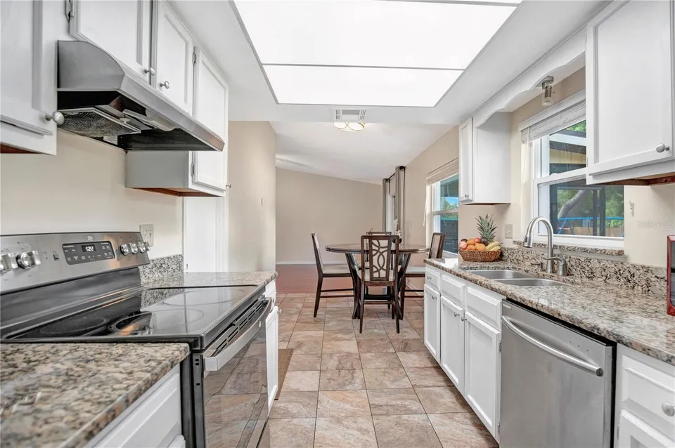 129 REEL CT, photo 12