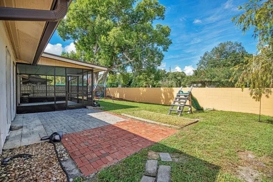 129 REEL CT, photo 23