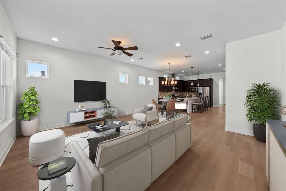207 S MOODY AVE #A, photo 15