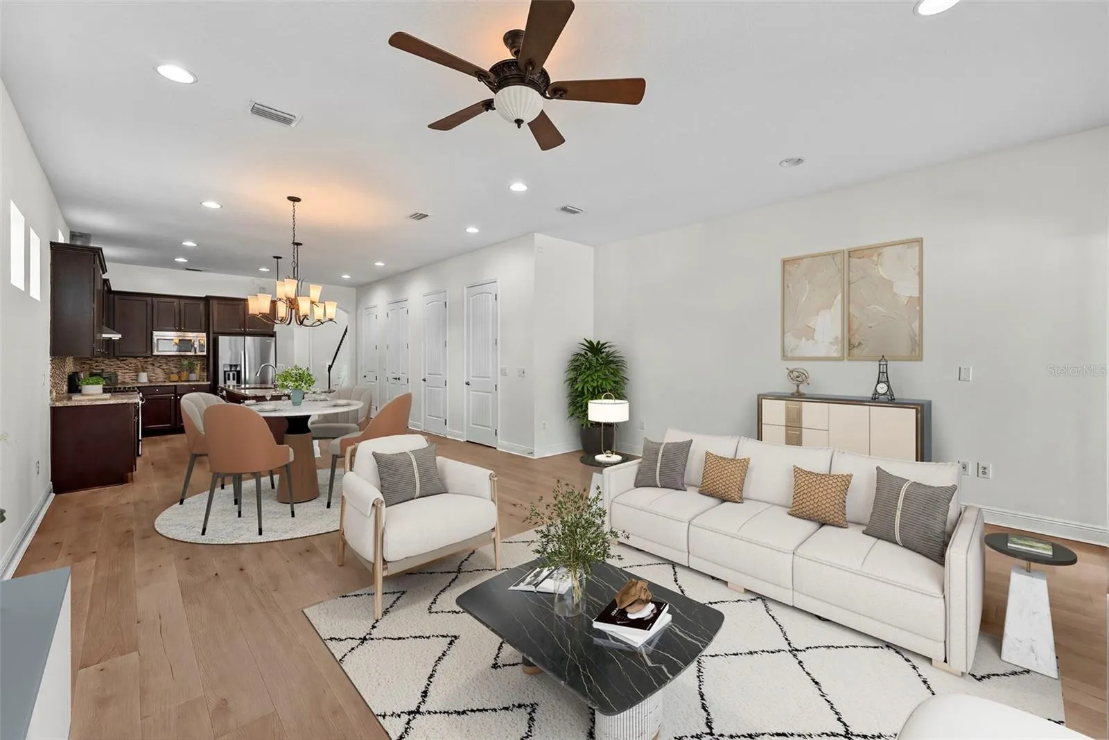 207 S MOODY AVE #A, photo 17