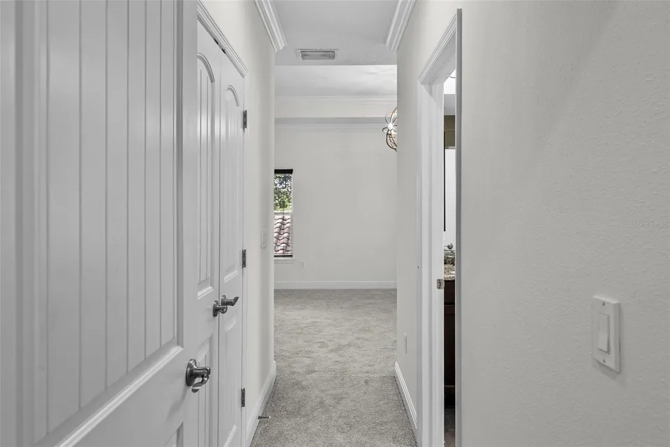 207 S MOODY AVE #A, photo 24