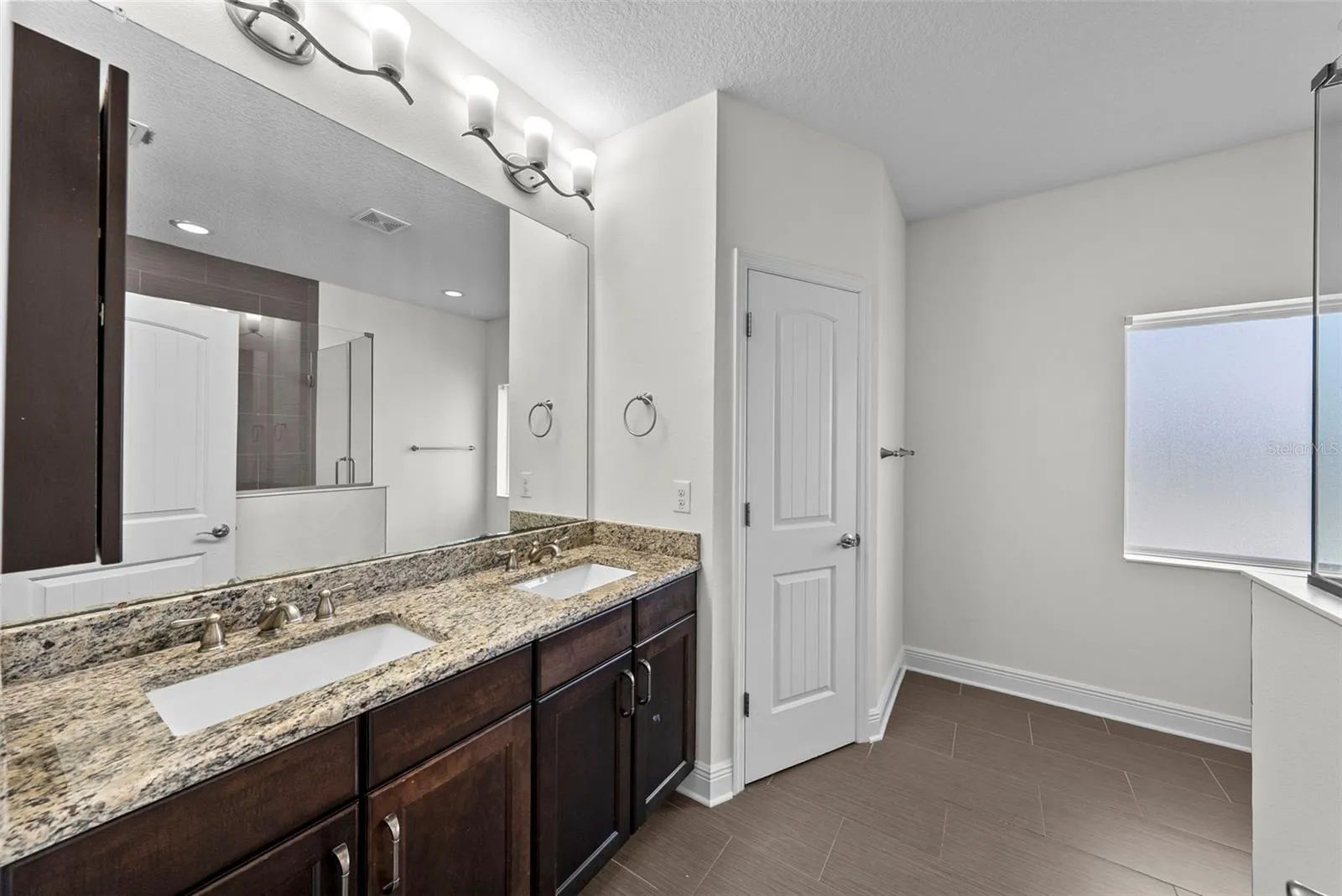 207 S MOODY AVE #A, photo 30