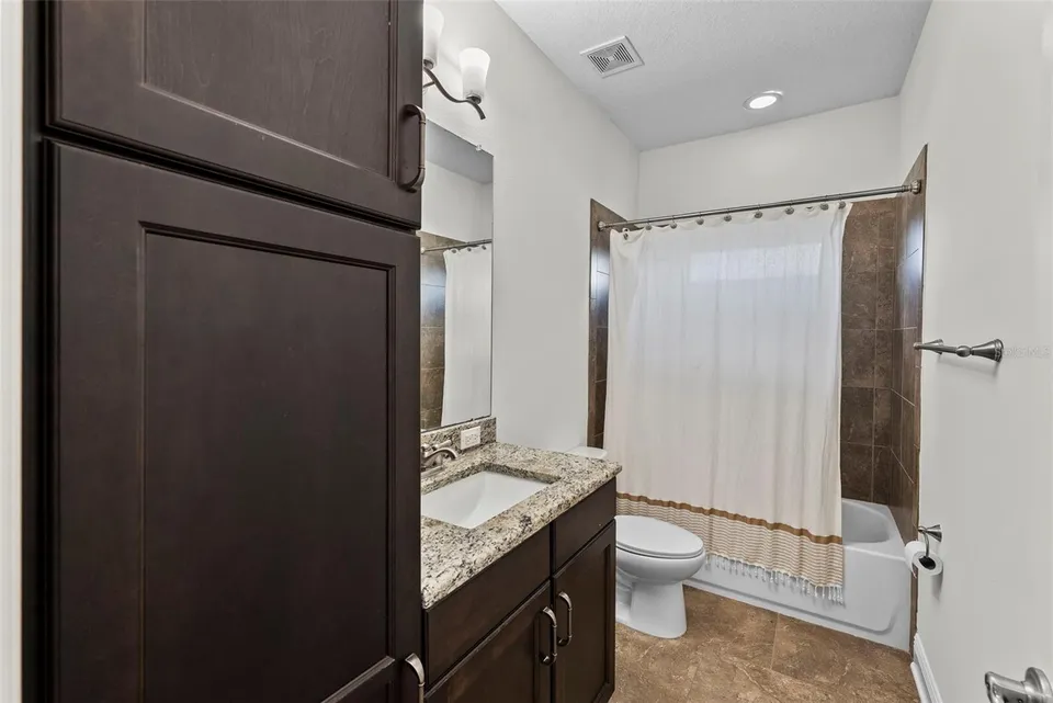 207 S MOODY AVE #A, photo 36