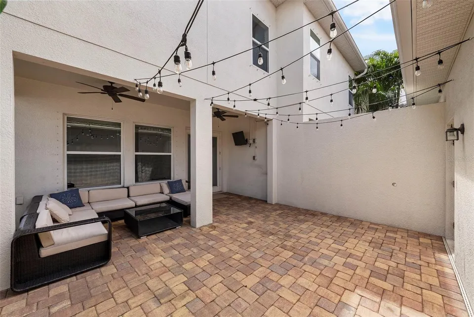 207 S MOODY AVE #A, photo 45
