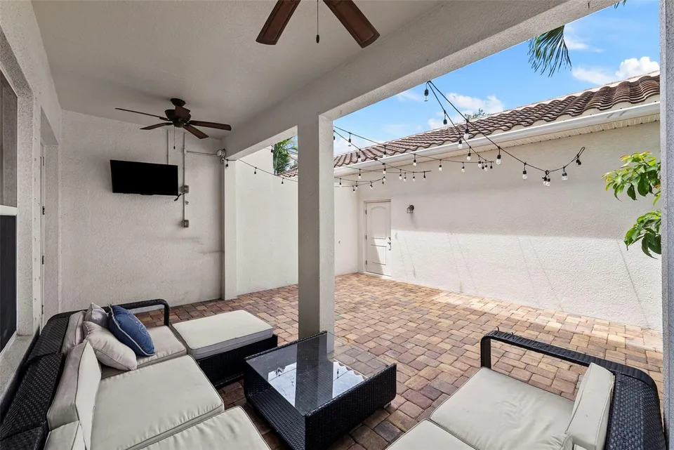 207 S MOODY AVE #A, photo 47