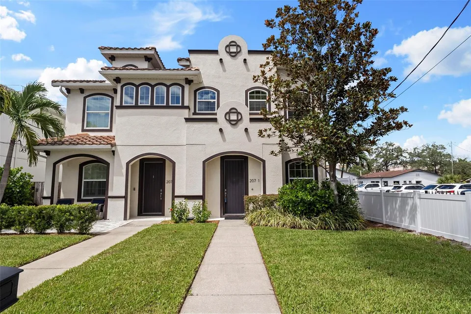 207 S MOODY AVE #A, photo 49