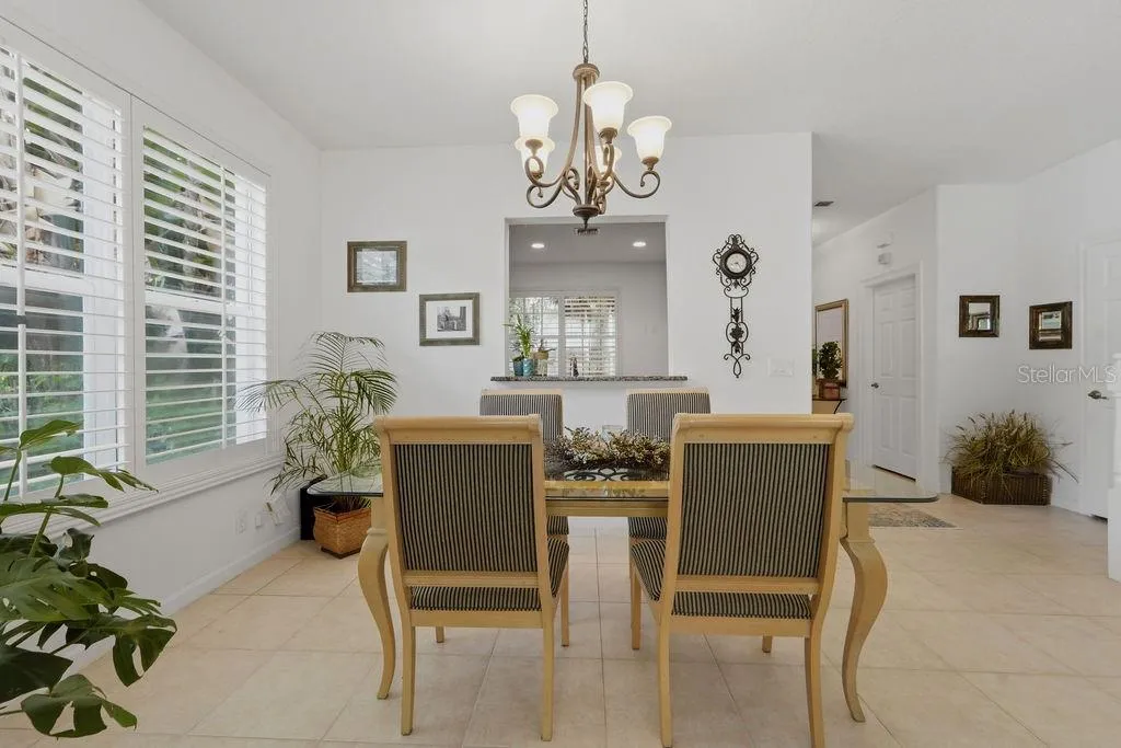 8074 MURANO CIR, photo 7