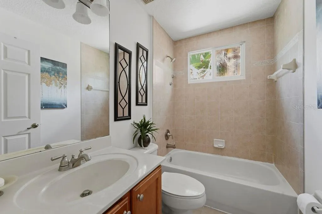8074 MURANO CIR, photo 19