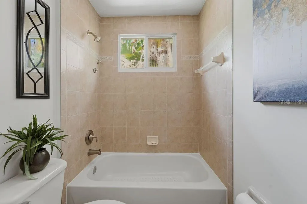 8074 MURANO CIR, photo 20