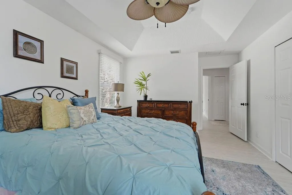 8074 MURANO CIR, photo 22